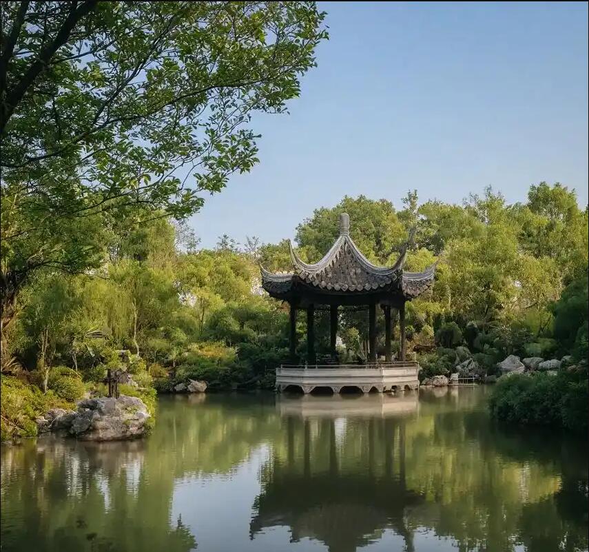 阳春笑颜餐饮有限公司